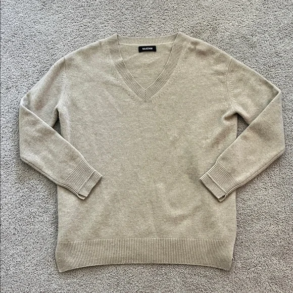 Naadam Women's V-Neck Cashmere Sweater in Beige - Picture 1 of 8